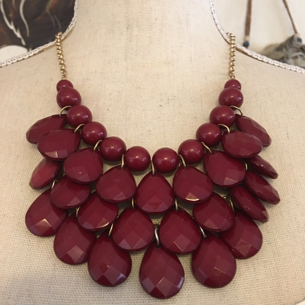 Burgundy multi layer beaded necklace